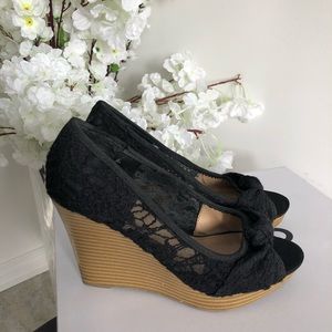 Black laces wedges women shoes